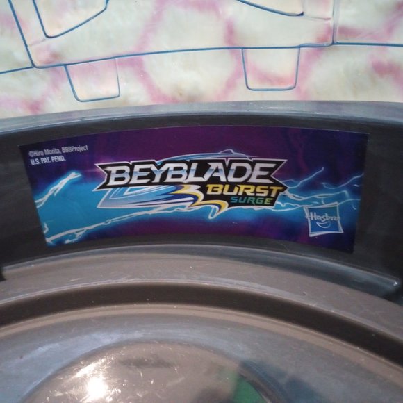 Beyblade Burst Surge Speedstorm Volt Knockout Battle Set, Pre-Owned - Picture 4 of 6